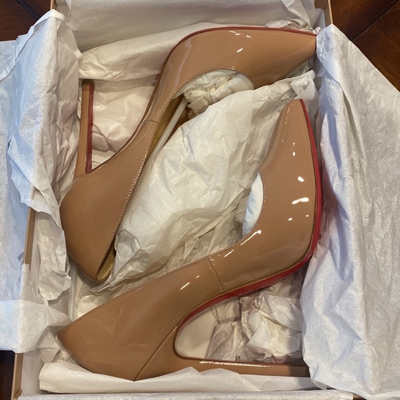 Christian Louboutin Pigalle 120 Patent Calf PK20 size 39 - Picture 6 of 17
